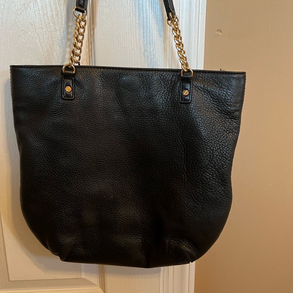 Michael Kors  shoulder bag. Very clean. Gently used